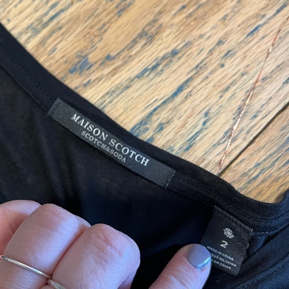 Lightweight black Scotch & Soda top with a flowing floral back, size M - Picture 2 of 10